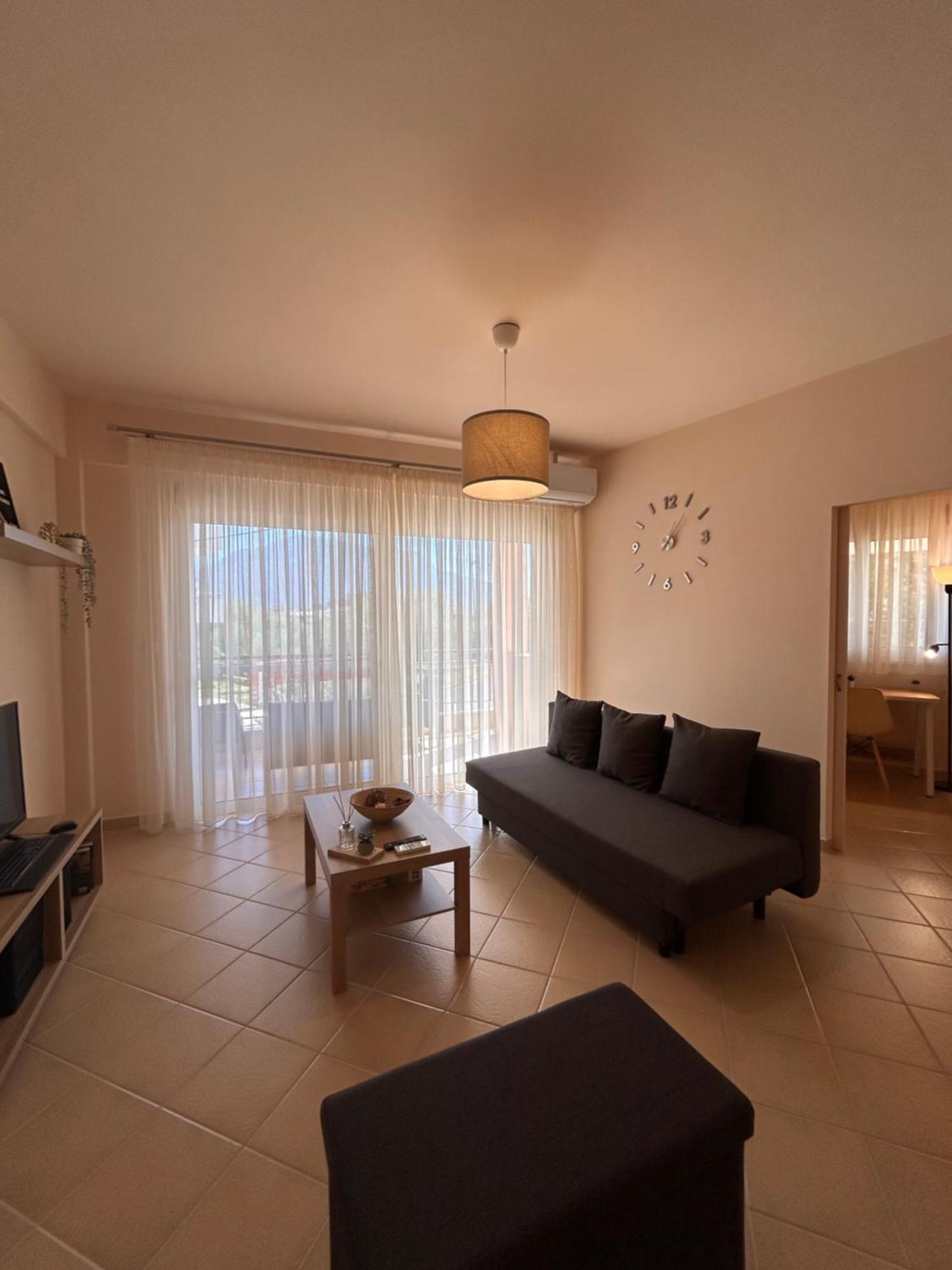 Feel At Home - Kalamata - Near The Center Esterno foto
